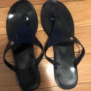 Great condition! Tory Burch Jelly Sandals, Black, Size 9